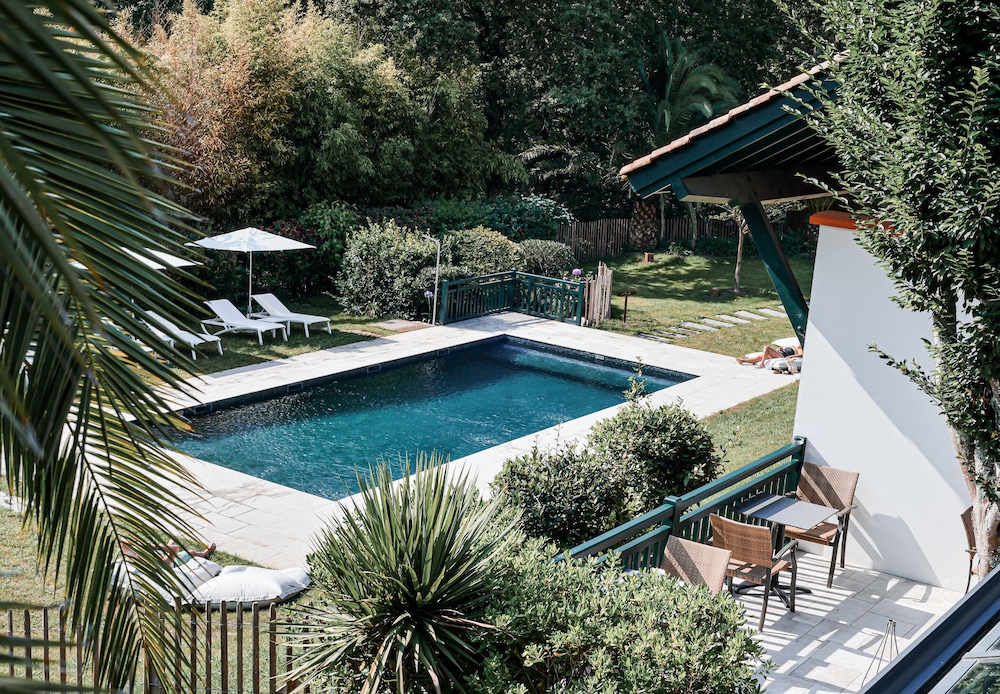 Les Frères Ibarboure - Table et Hôtel by null