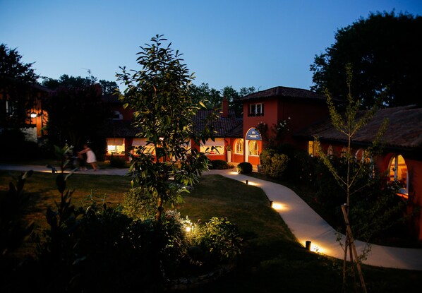Lunch, dinner served; French cuisine, garden views