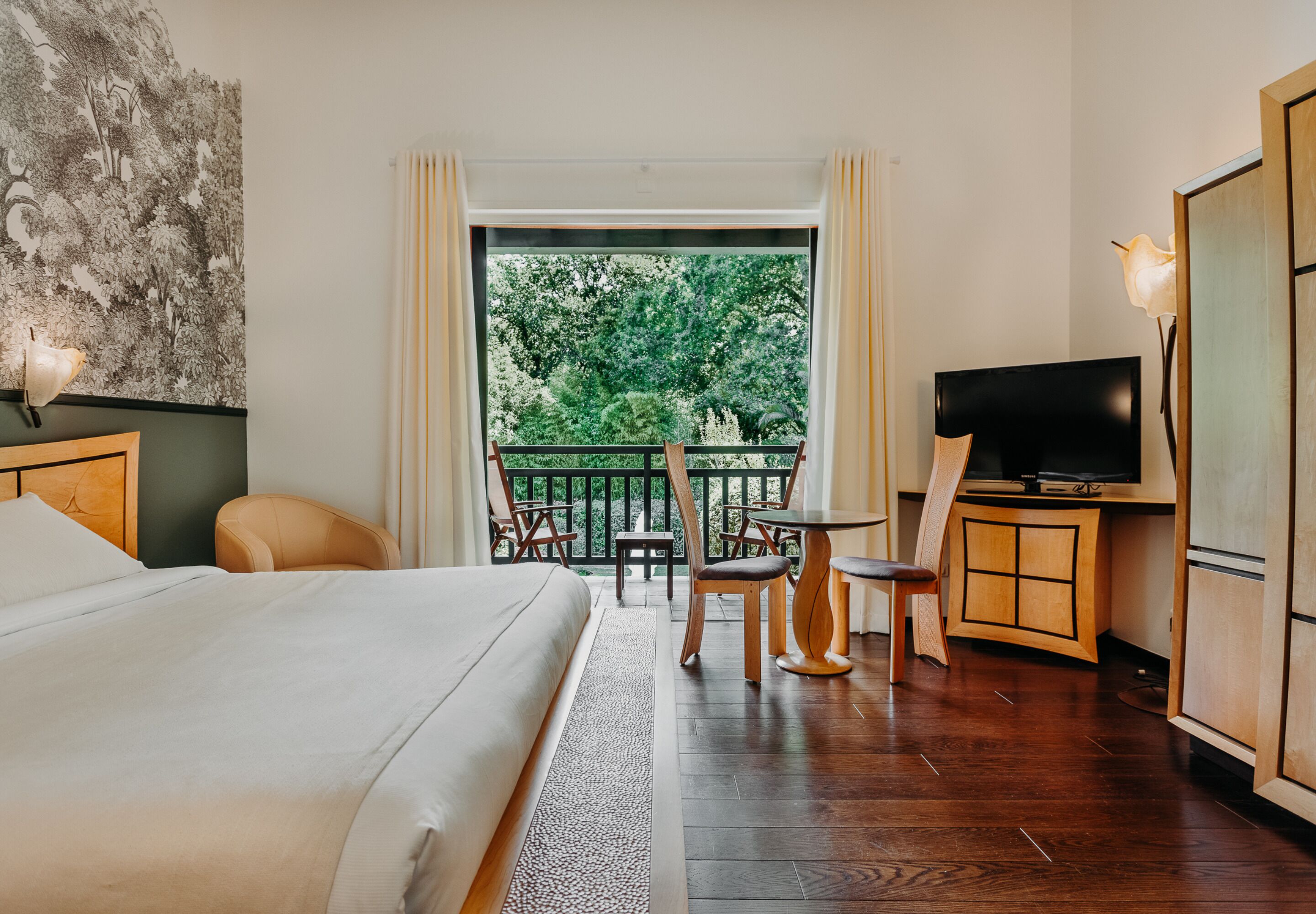 classic double room | premium bedding, memory-foam beds, minibar, in-room safe