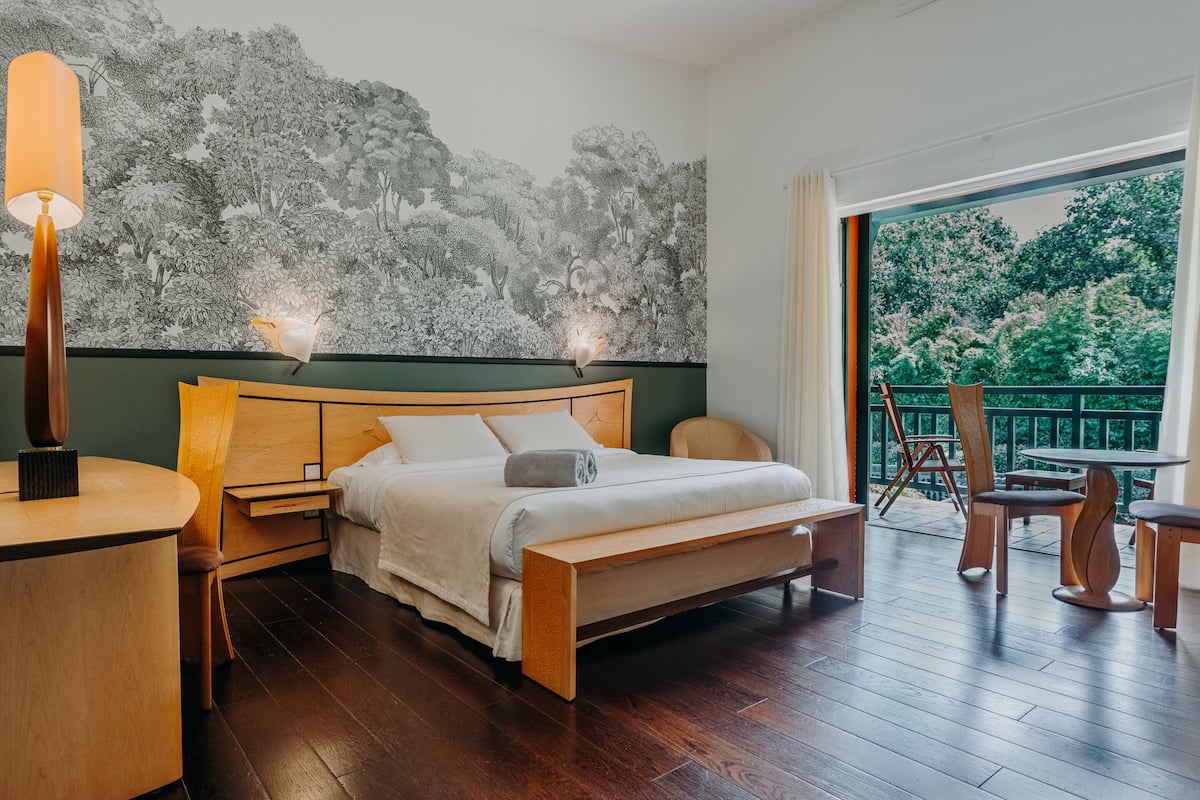 classic double room | premium bedding, memory-foam beds, minibar, in-room safe