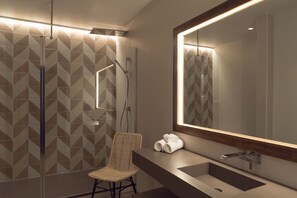 Superior Double Room | Bathroom | Free toiletries, hair dryer, bathrobes, slippers - Les Frères Ibarboure (Bidart)