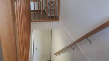 Apartamento superior, 2 habitaciones | Tabla de planchar con plancha y wifi gratis