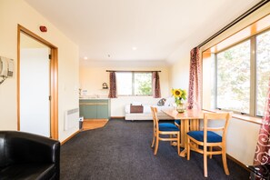 In-room dining - Central Park Motor Lodge (Christchurch)