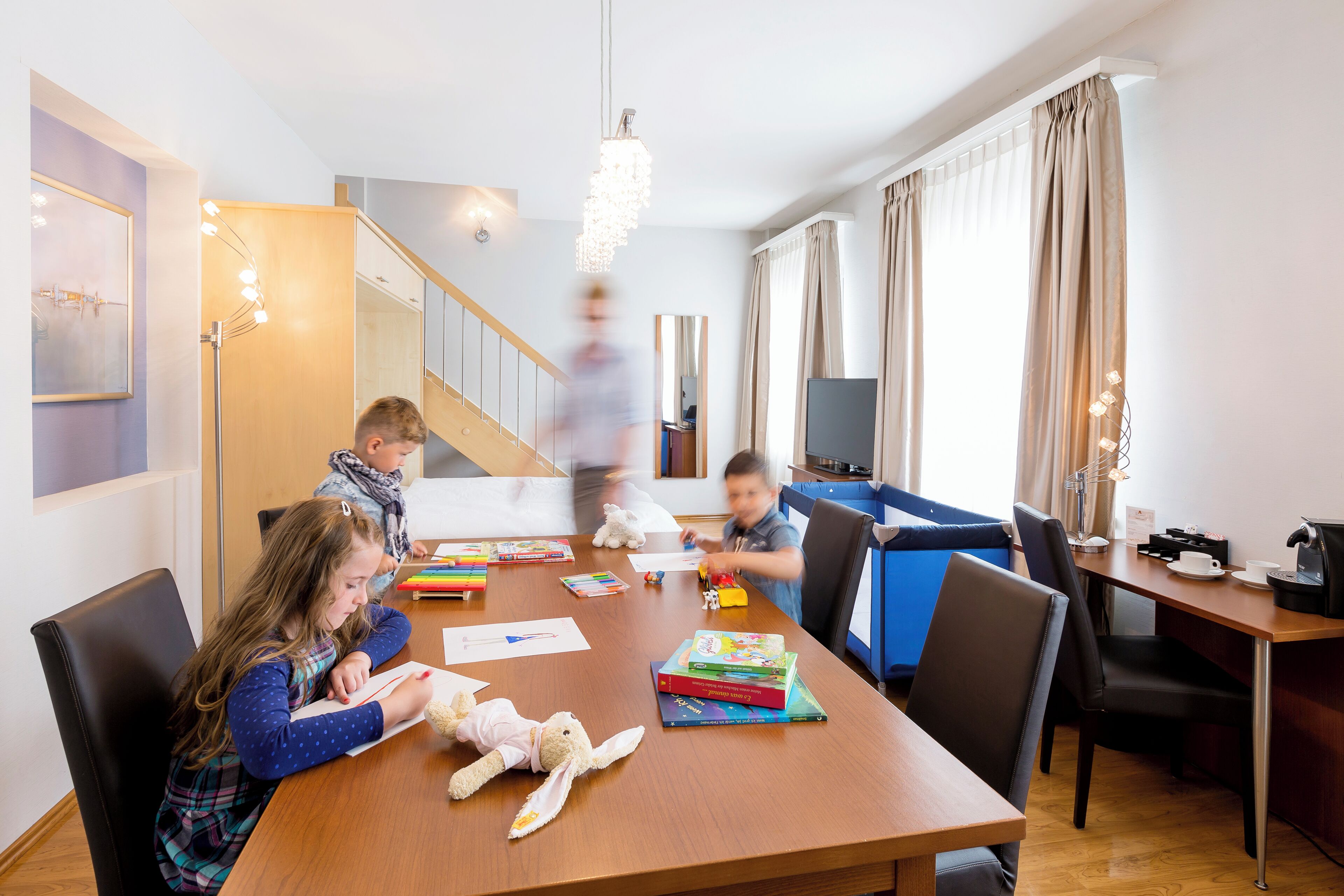 Perhehuone | Työpöytä, äänieristys, ilmainen Wi-Fi, vuodevaatteet