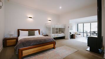 Standard Studio, Kitchen (Manna Gum) | 2 bedrooms, premium bedding, individually decorated