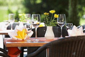 Ze serveren er ontbijt, lunch, diner en brunch 