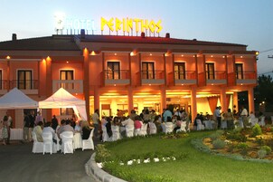 Outdoor banquet area