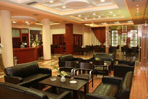 Lobby sitting area - Perinthos (Chalkidona)