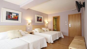 Desk, free cribs/infant beds, rollaway beds, free WiFi