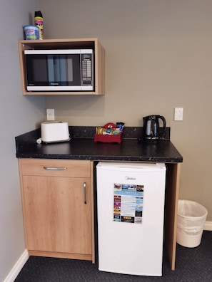 Twin Room | Private kitchen