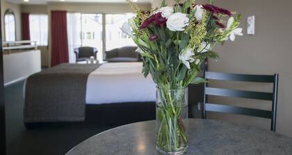 Cornwall Motor Lodge