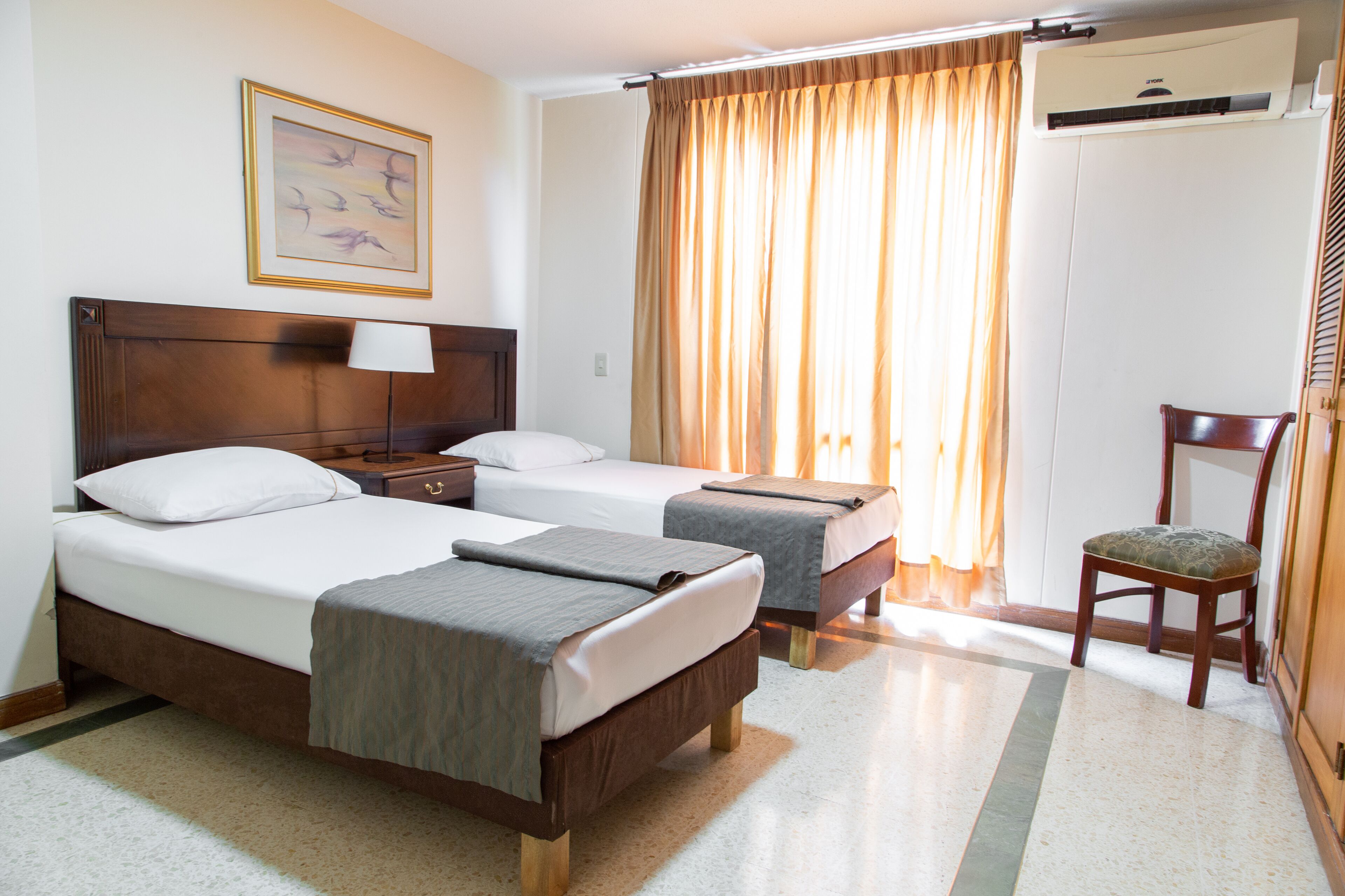 family apartment, 2 bedrooms | 2 bedrooms, in-room safe, desk, free wifi