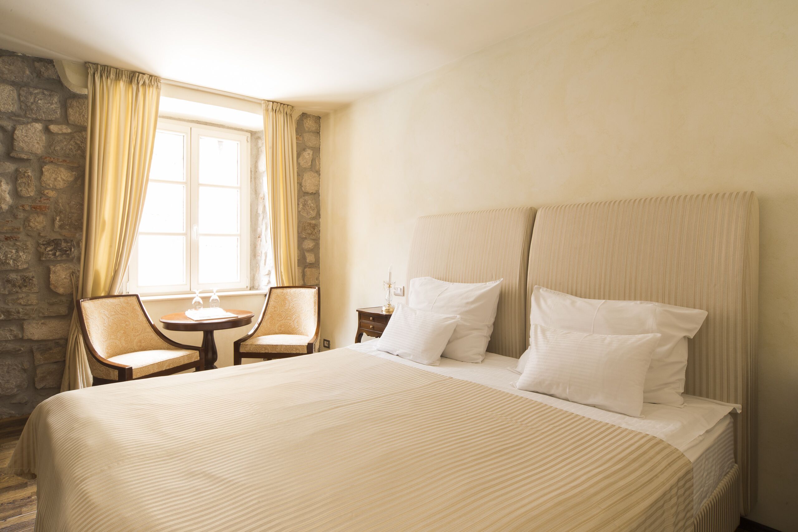 Chambre Double Supérieure | Literie hypoallergénique, minibar, coffres-forts dans les chambres