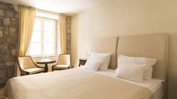 Chambre Double Supérieure | Literie hypoallergénique, minibar, coffres-forts dans les chambres