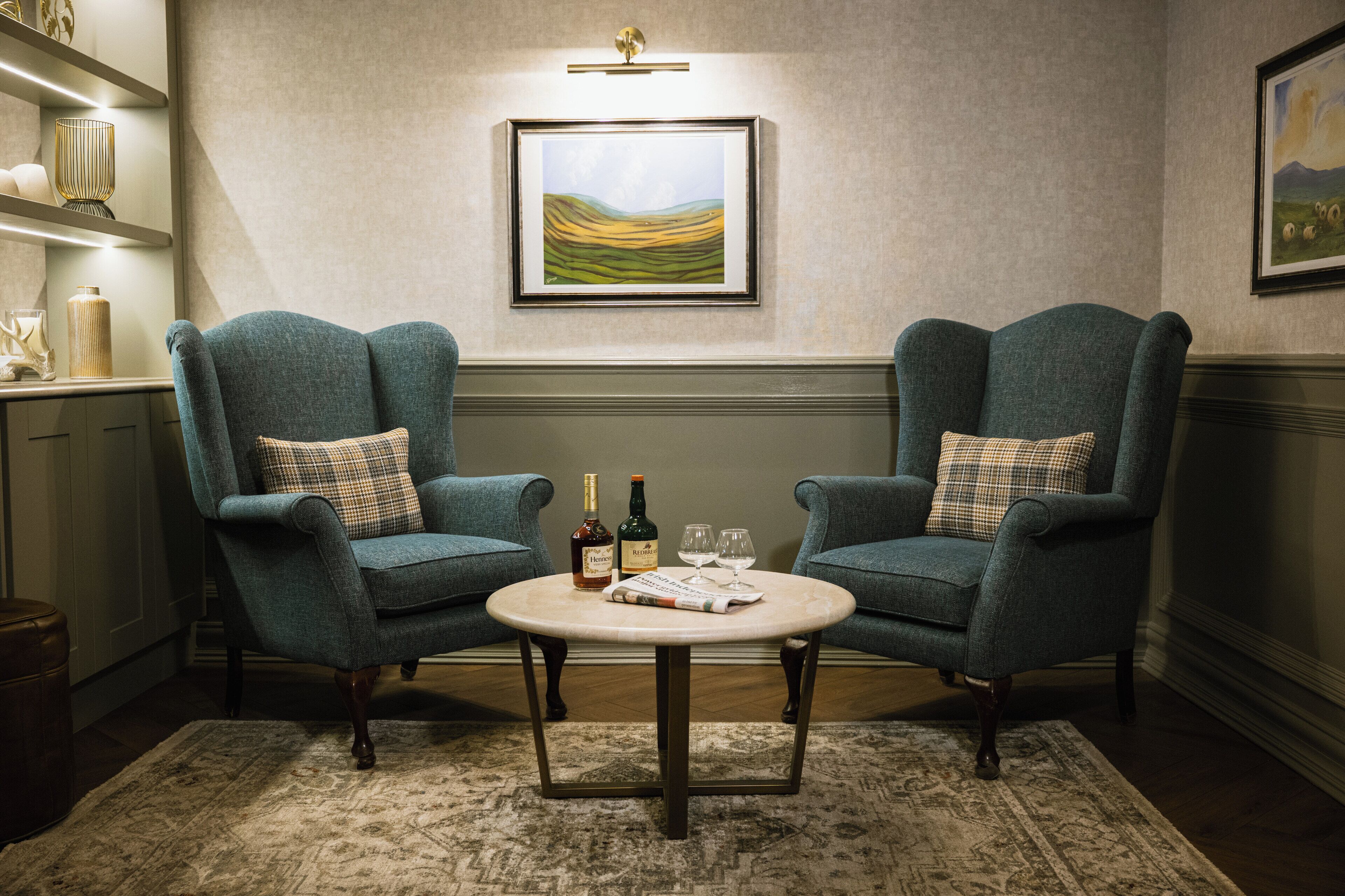 48-inch Smart TV with digital channels, Netflix, streaming services