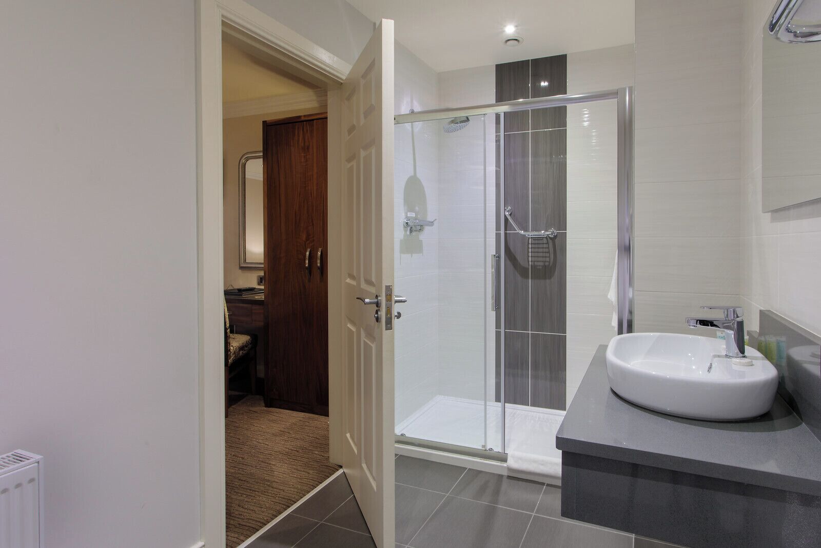 twin room | bathroom | free toiletries, hair dryer, towels