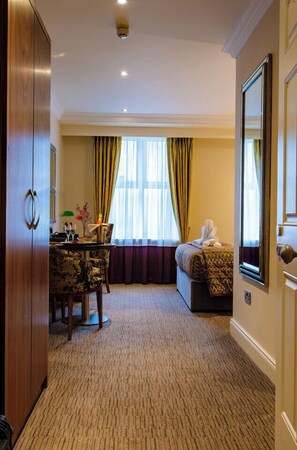 Desk, iron/ironing board, free WiFi, bed sheets