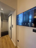 标准房 (for 2) | 防过敏的被褥、迷你吧、客房内保险箱、隔音