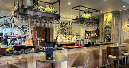 Beaufort Hotel