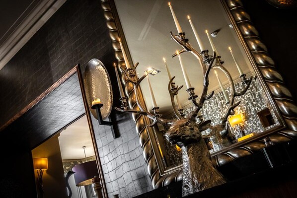 Interior detail - Beaufort Hotel (Inverness)