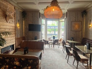 Bar (en la propiedad)