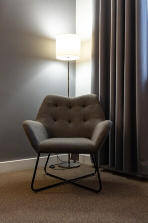 Desk, free WiFi, bed sheets - Heeton Concept Hotel City Centre Liverpool (Liverpool)