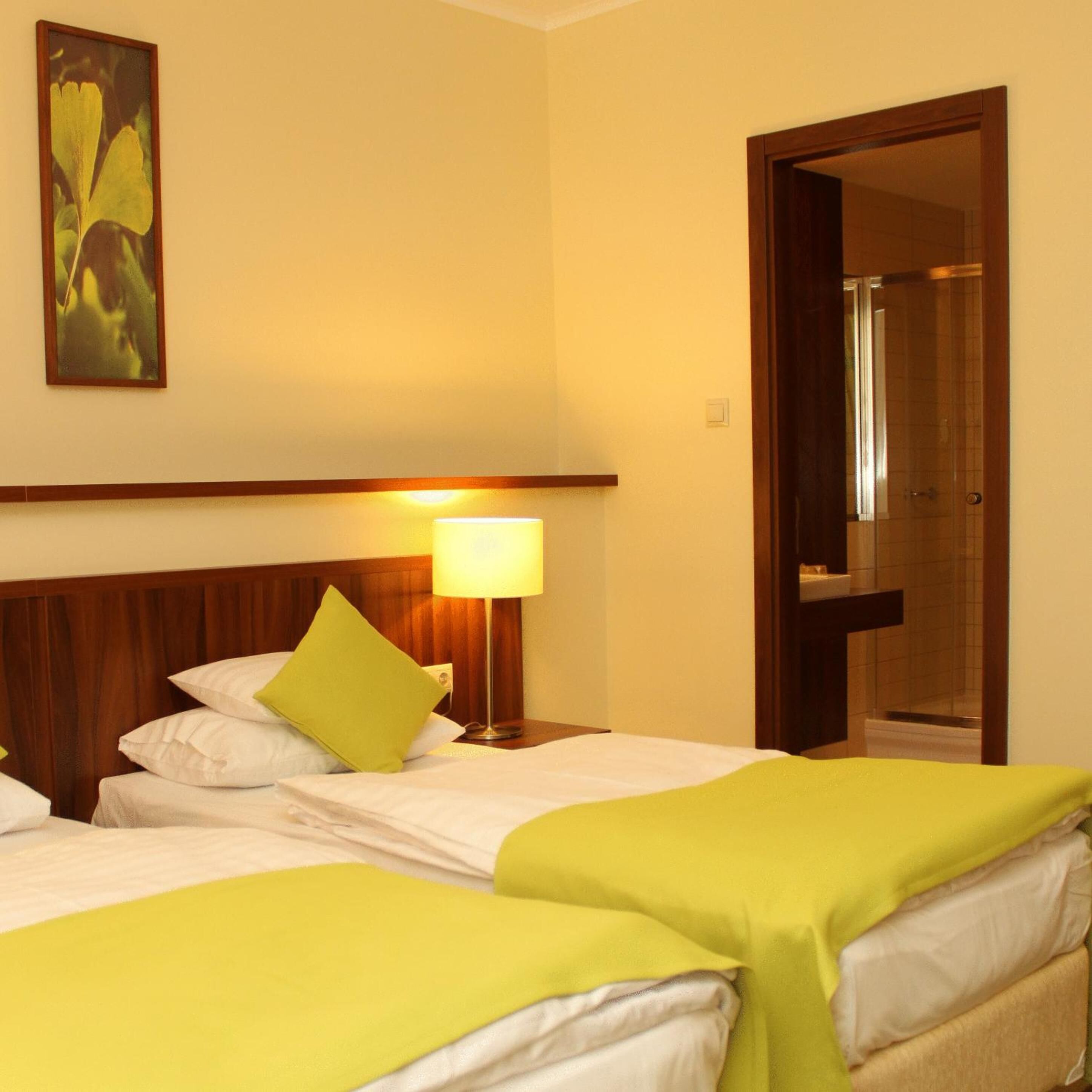 in-room safe, desk, soundproofing, iron/ironing board