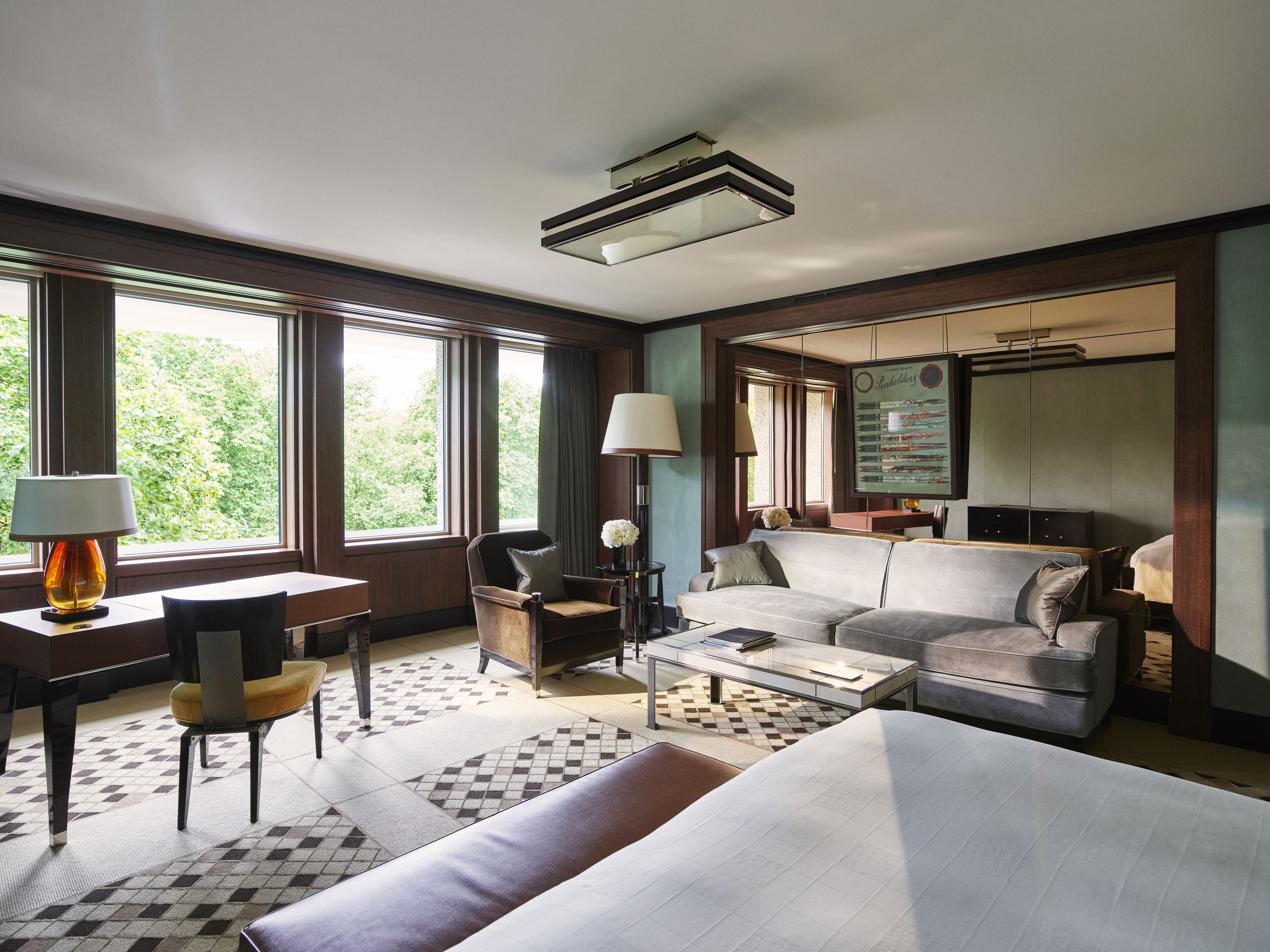 studio, park view | hypo-allergenic bedding, minibar, in-room safe, individually decorated