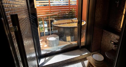 Nakanobo Zuien - Adults Only