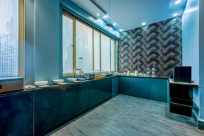 Restaurant - asar Landmark Suites Mumbai International Airport by Orion Hotels (Mumbai)