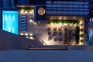 Outdoor pool, pool umbrellas, sun loungers