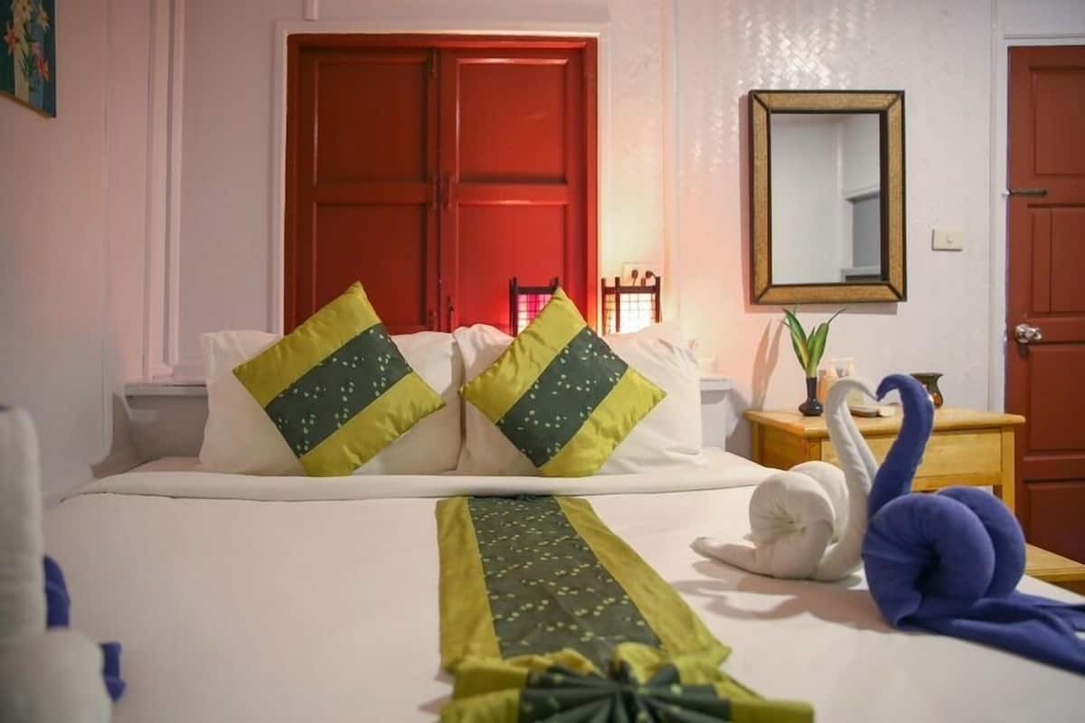 Premium bedding, minibar, in-room safe, blackout drapes