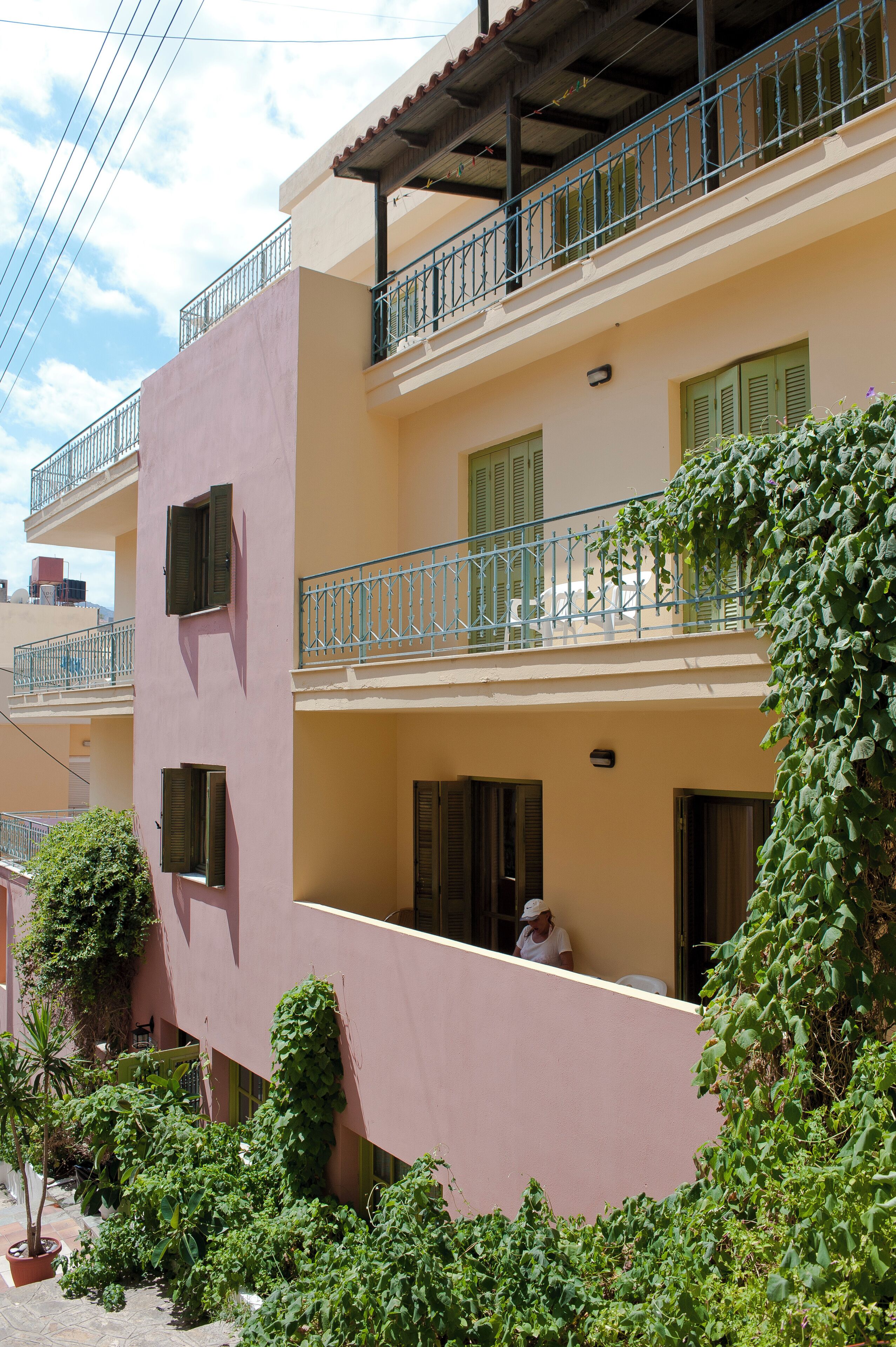 Photo - Mare Hotel Apartments