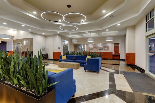 Drury Inn & Suites St. Louis Arnold