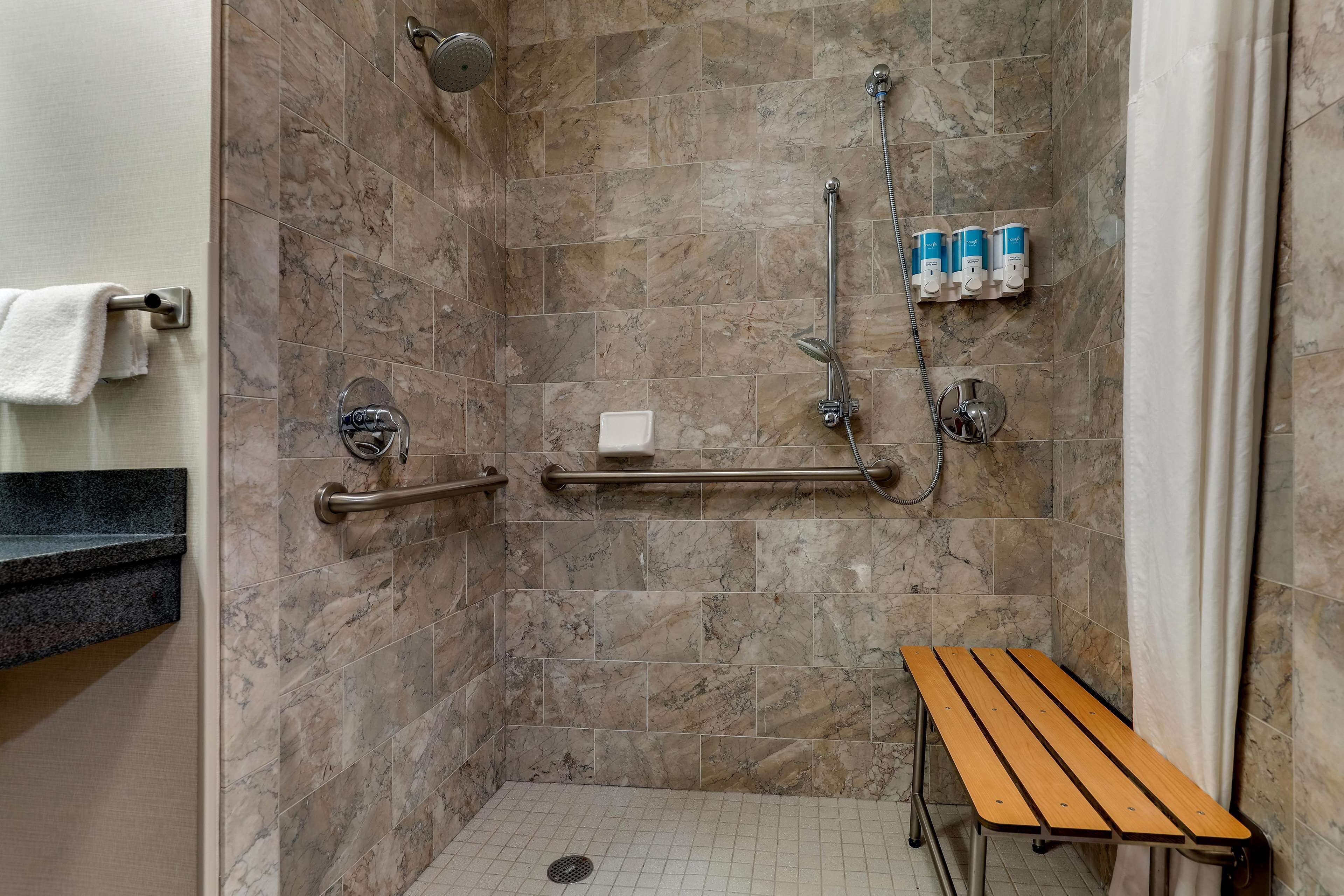 combined shower/bathtub, free toiletries, hair dryer, towels