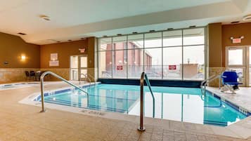 Piscina interna, piscina externa