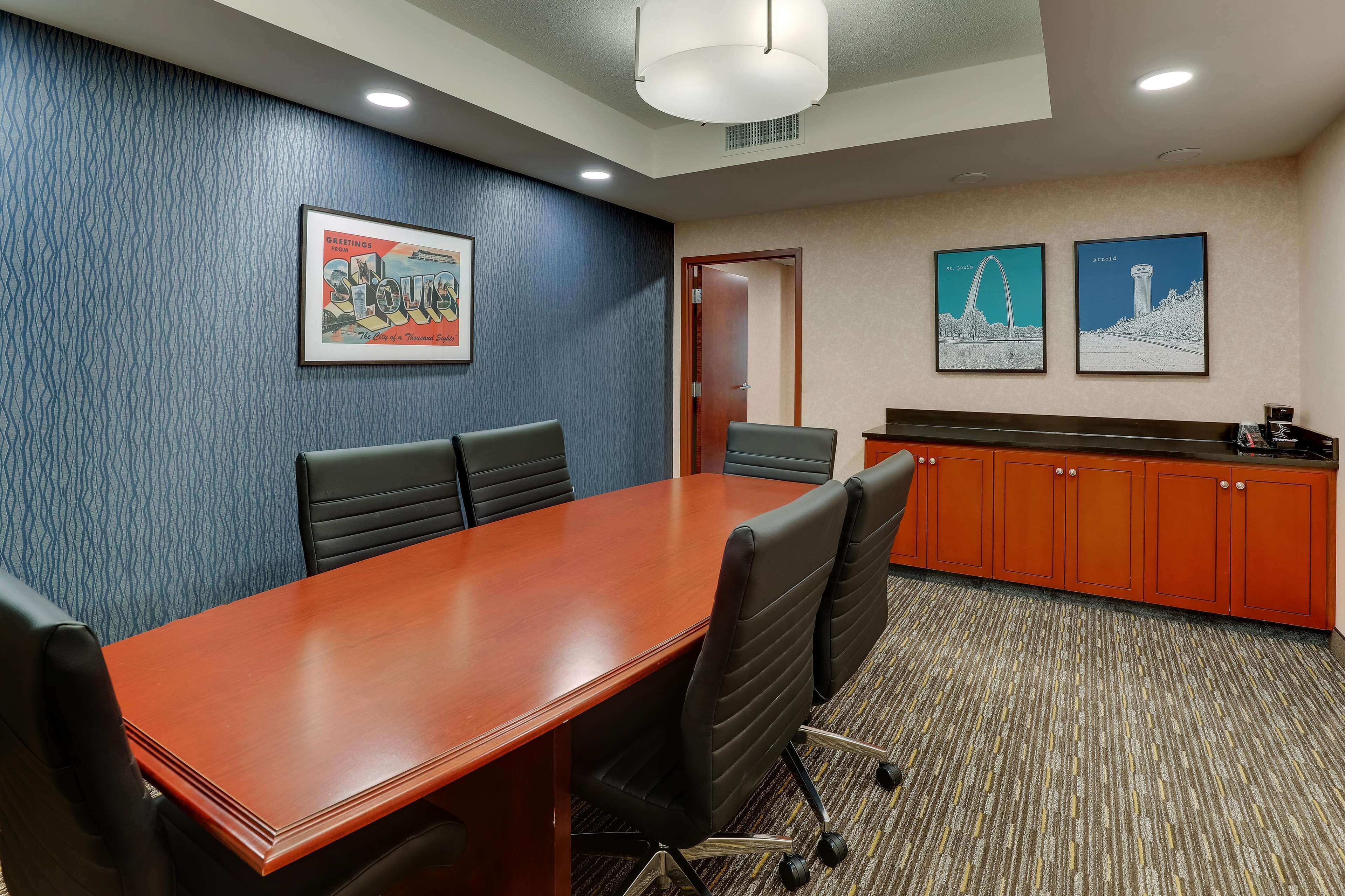 deluxe room, 1 king bed, accessible, refrigerator & microwave (2 rooms, board room table, tub) | 1 bedroom, desk, blackout curtains, iron/ironing board