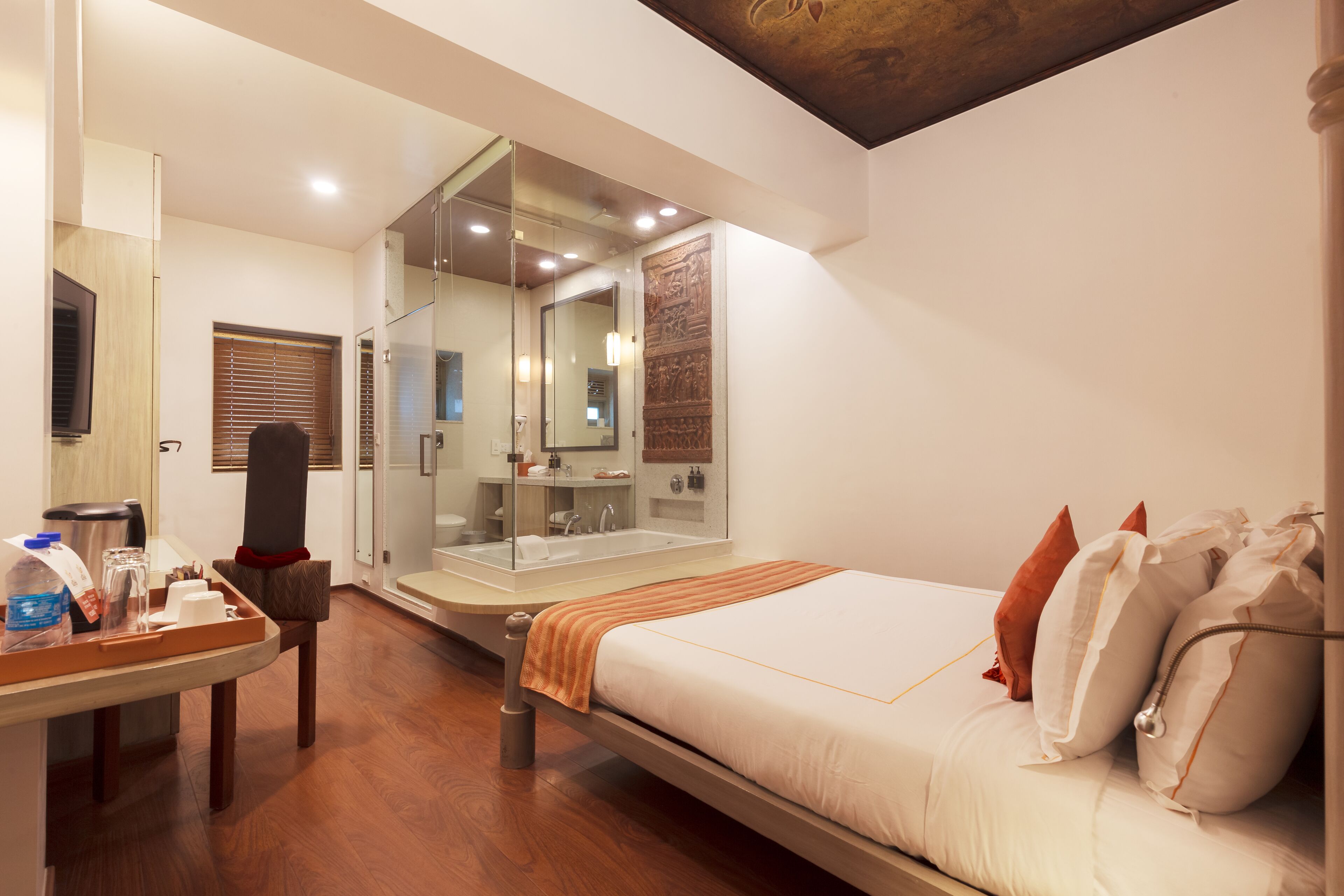 tamasroom | premium bedding, down duvets, minibar, in-room safe