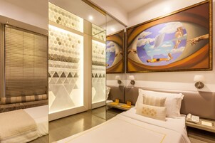 Quarto | Roupas de cama premium, edredons de pluma, frigobar, cofres nos quartos