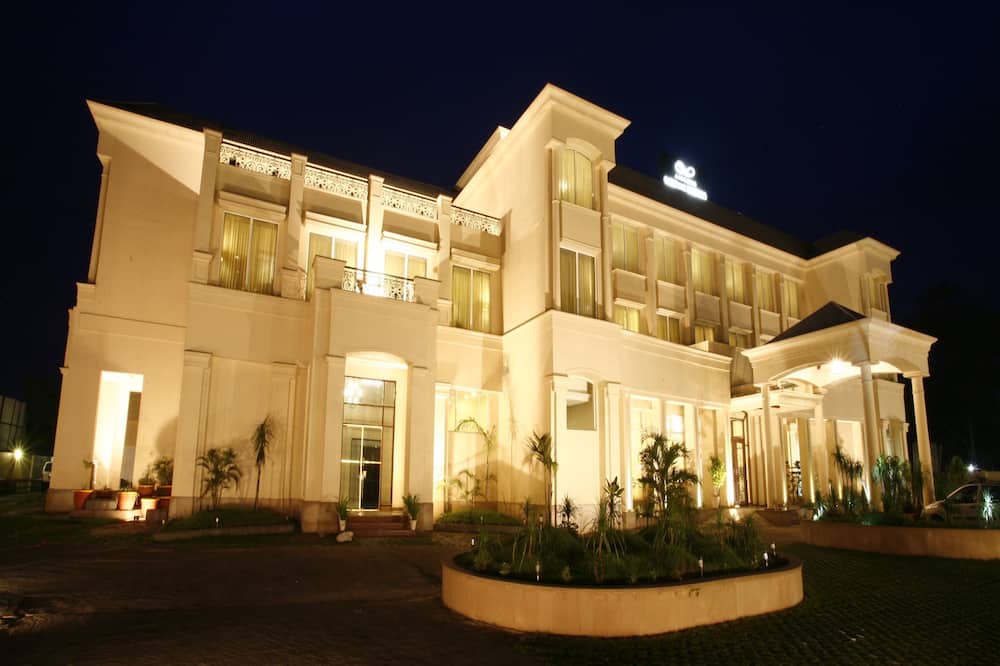 Ambrosia Sarovar Portico Haridwar