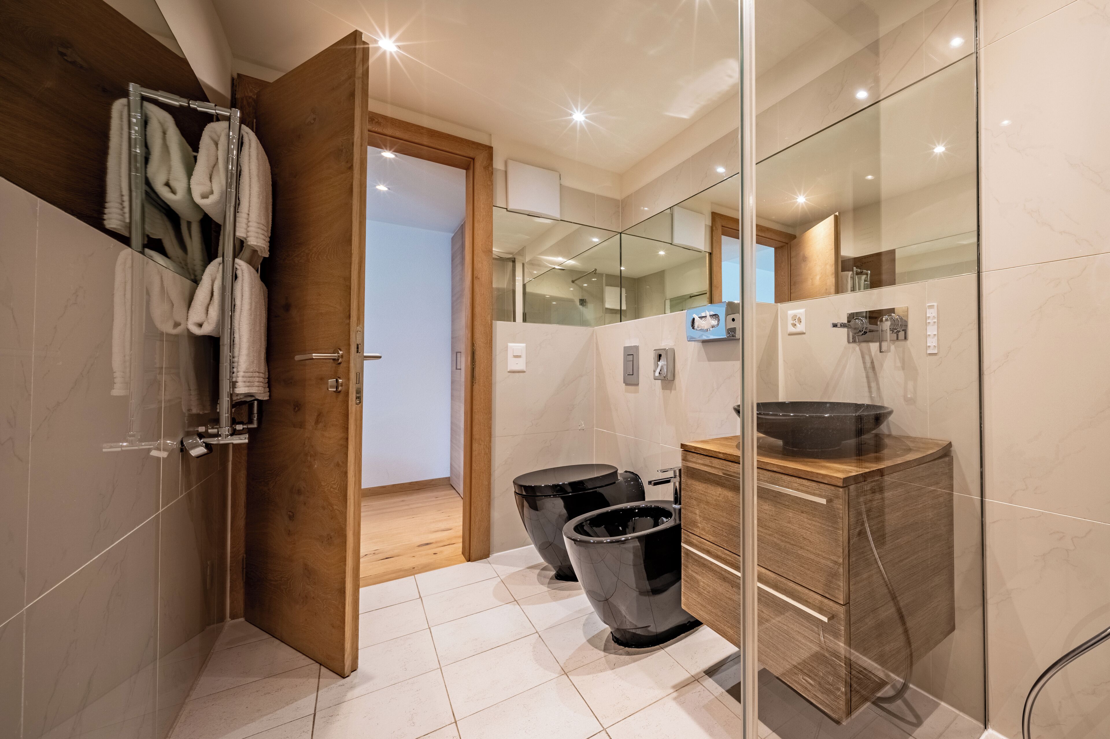 standard apartment, 1 bedroom | bathroom | shower, hair dryer, towels