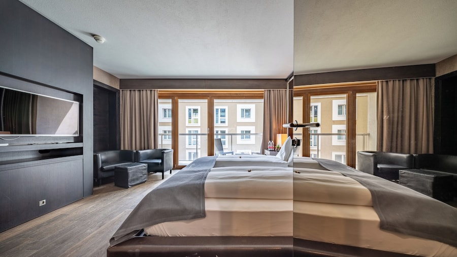 Hotel Piz