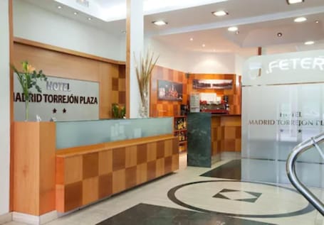 Vestíbulo. Hotel Madrid Torrejón Plaza