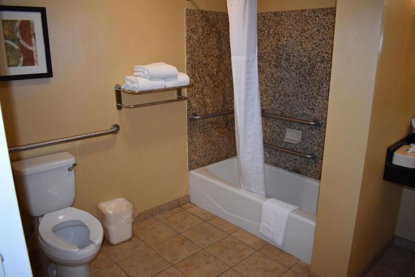 Bathroom | Free toiletries, hair dryer, towels