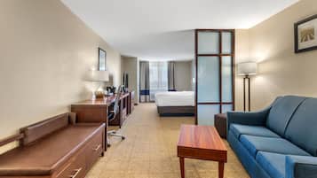 Suite, 1 King Bed, Non Smoking