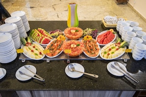 Breakfast buffet - Hotel Dan Inn Campinas Anhanguera By Nacional Inn (Campinas)