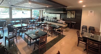 Hotel Real Del Sol – Zona Expo Industrial