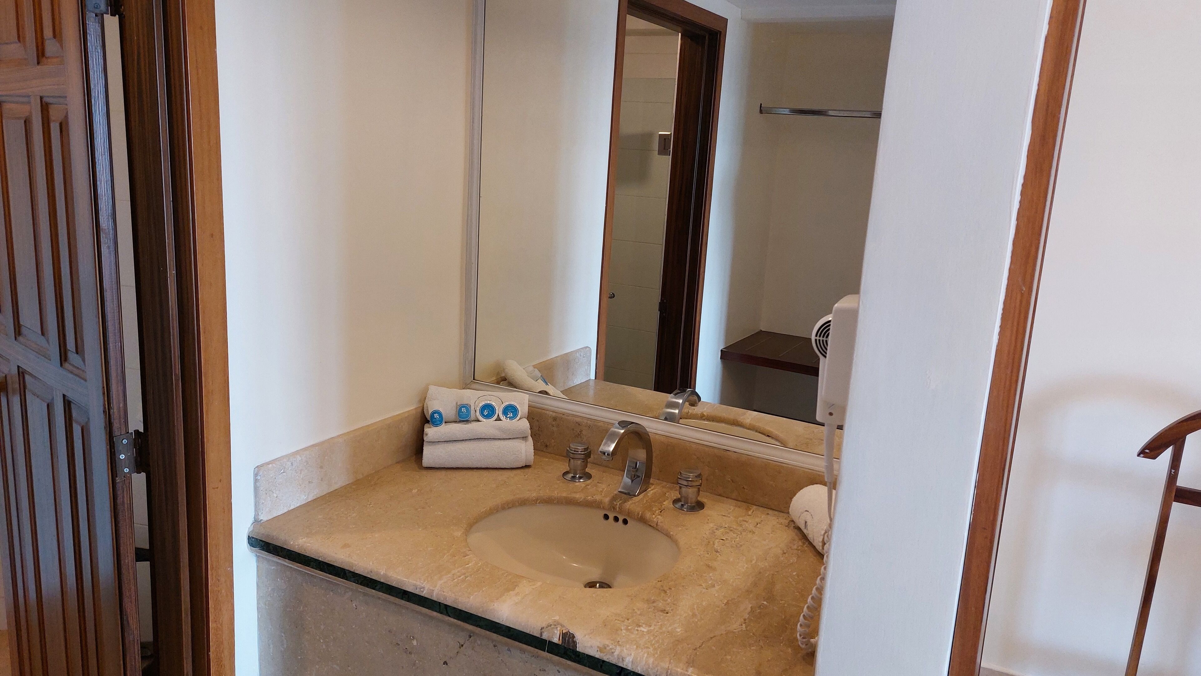 Foto - Hotel Real Del Sol - Zona Expo Industrial