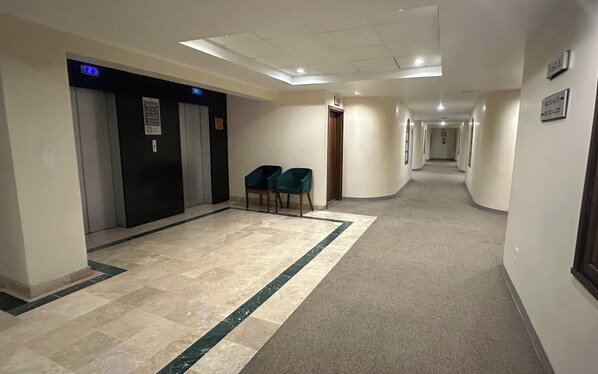 LED TV - Hotel Real Del Sol – Zona Expo Industrial (Guadalajara)