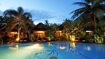 Check-in/check-out kiosk